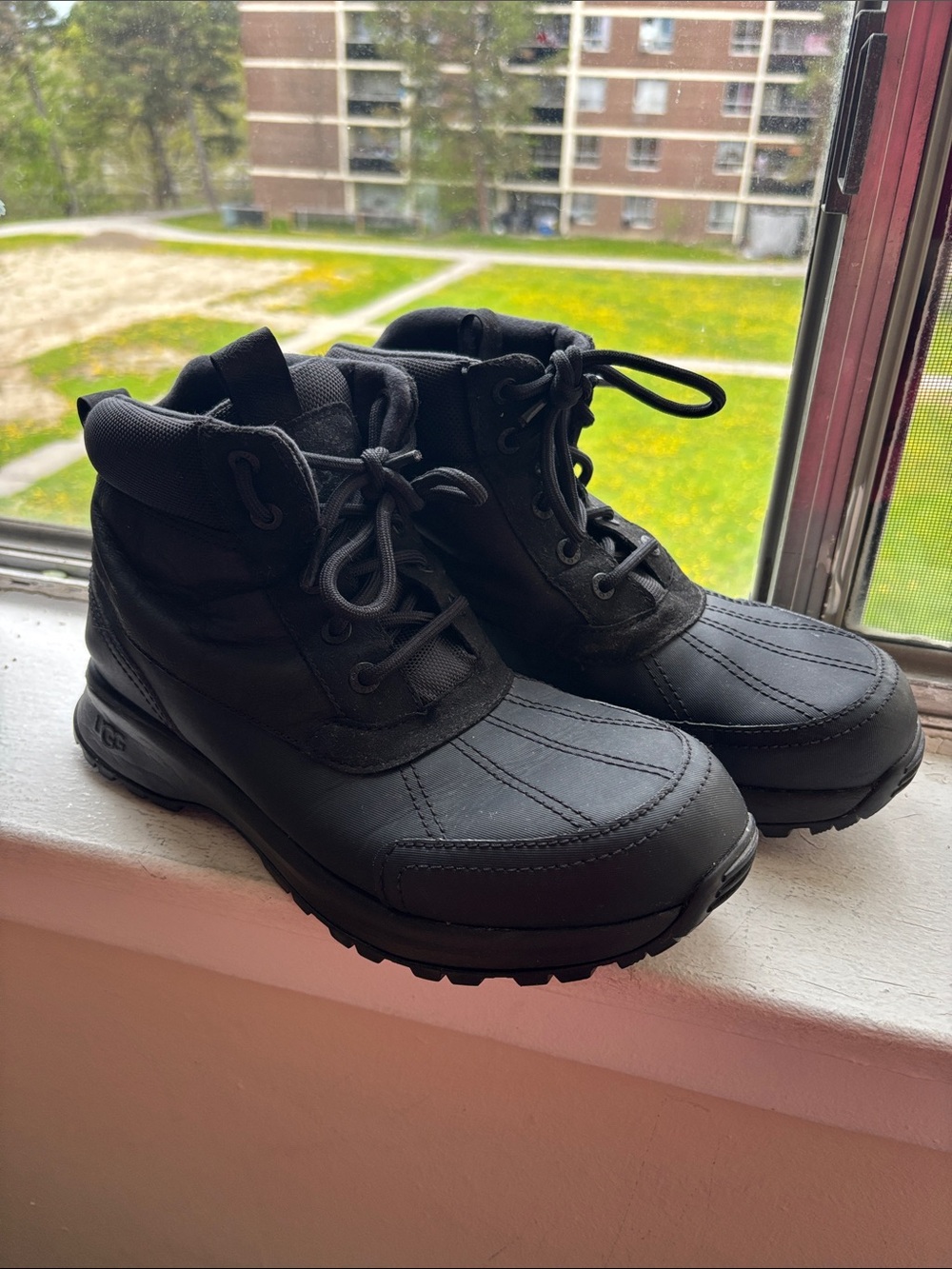 UGG Kids Black Lace-Up Outdoor Boots